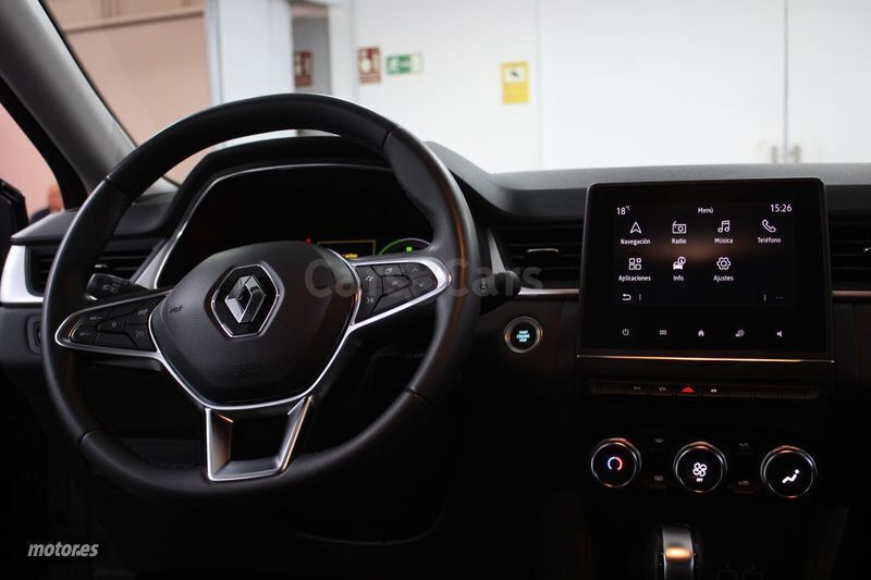 Usado Renault Captur Evolution 160 CV (117 kW) 2022 Gris SUV