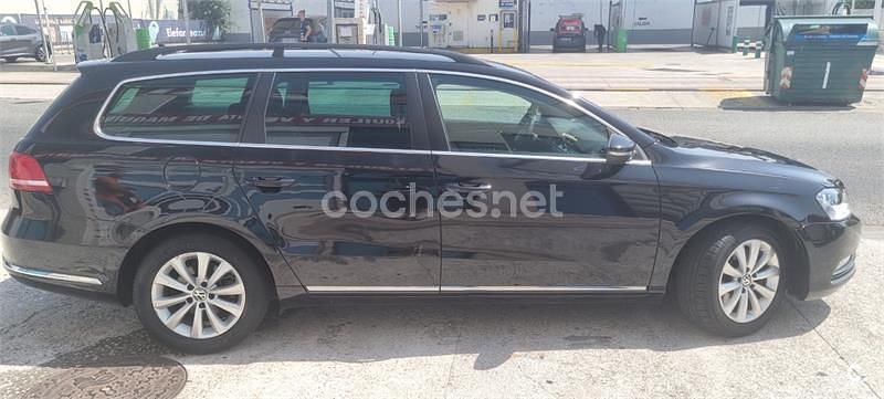 Usado VW Passat Edition 105 CV (77 kW) 2013 Negro Familiar