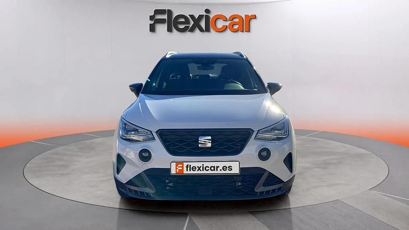Usado Seat Arona FR 116 CV (85 kW) 2024 Blanco SUV