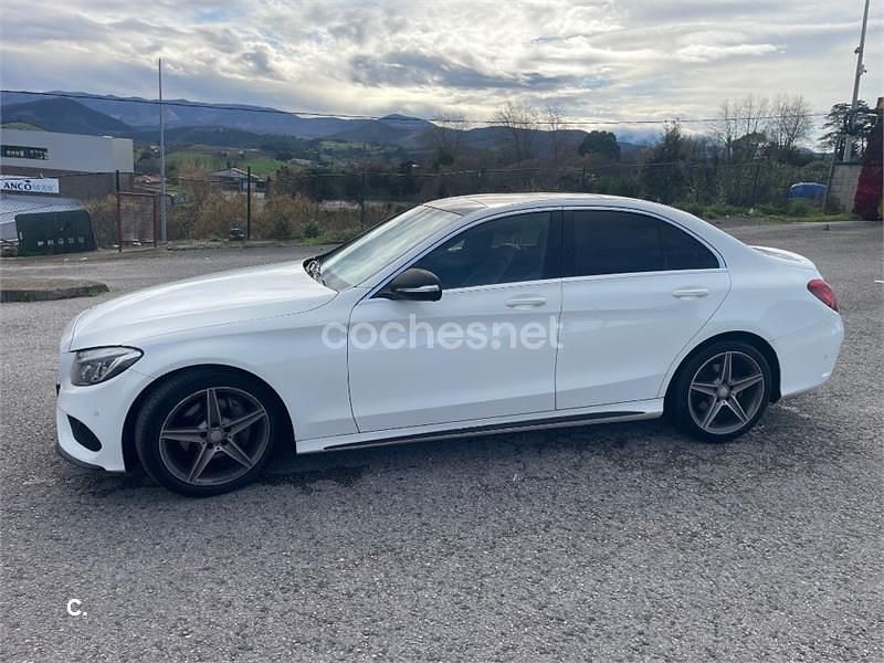 Usado Mercedes C220 AMG 170 CV (125 kW) 2015 Blanco Familiar