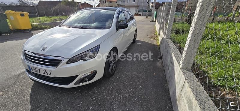 Usado Peugeot 308 SW Allure 120 CV (88 kW) 2016 Blanco Familiar