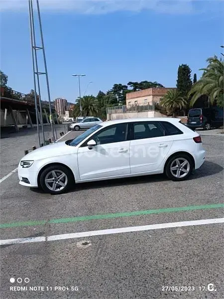 Usado Audi A3 110 CV (80 kW) 2016 Blanco Berlina