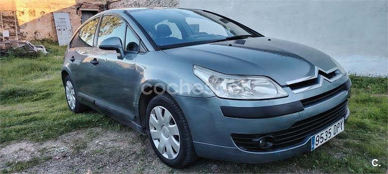Usado Citroën C4 Exclusive 110 CV (80 kW) 2006 Gris / plata Berlina