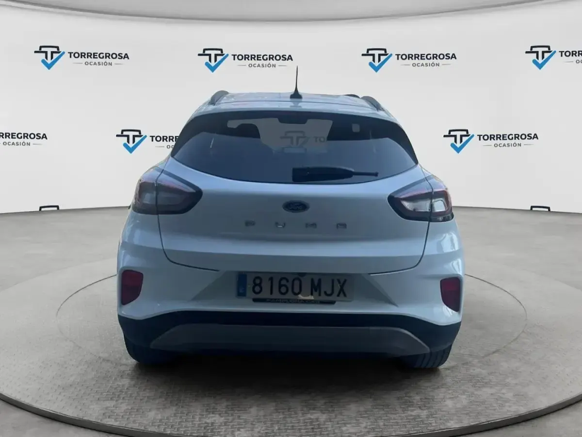 Usado Ford Puma Titanium 125 HP (91 kW) 2023 Branco SUV