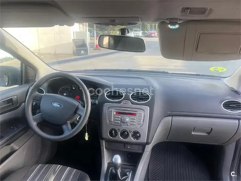 Usado Ford Focus Business Edition 90 CV (66 kW) 2008 Azul Berlina