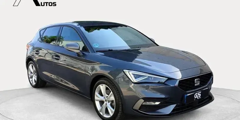 Usado Seat Leon FR 116 CV (85 kW) 2025 Gris