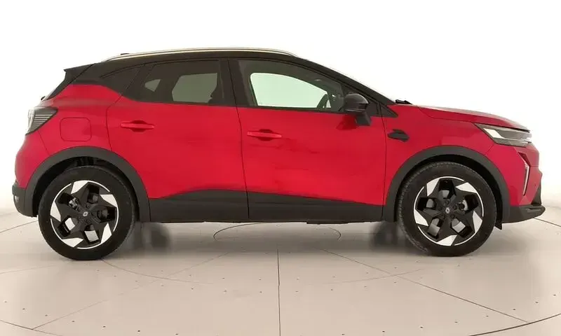 Usado Renault Captur Techno 100 CV (73 kW) 2025 Rojo SUV