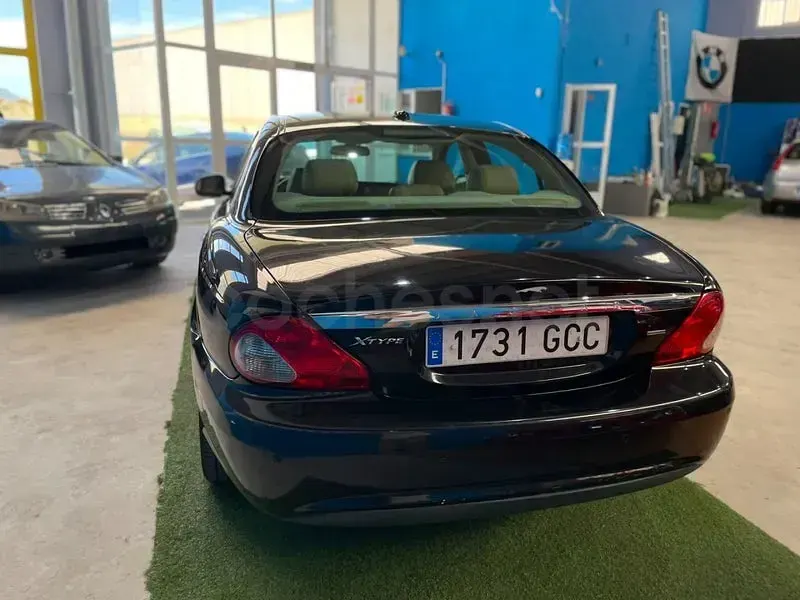 Usado Jaguar X-type Executive 145 CV (106 kW) 2008 Negro Berlina