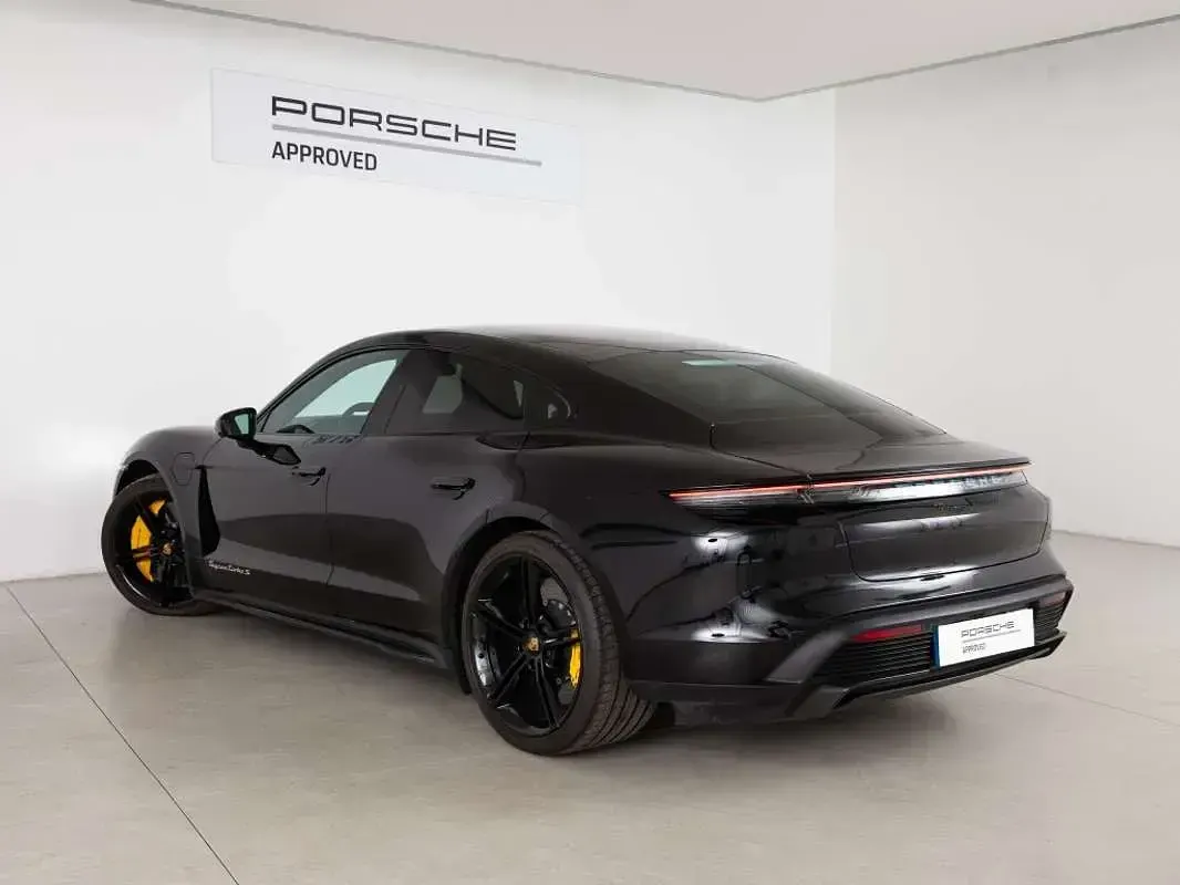 Usado Porsche Taycan Turbo S 559 kW (761 CV) 2023 Negro Berlina