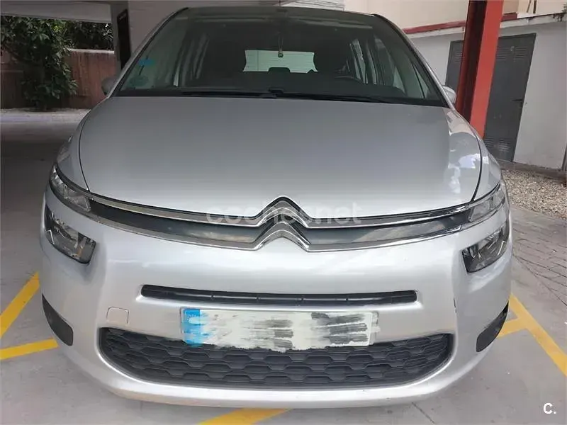 Usado Citroën Grand C4 Picasso Feel 130 CV (95 kW) 2016 Gris / plata Monovolumen
