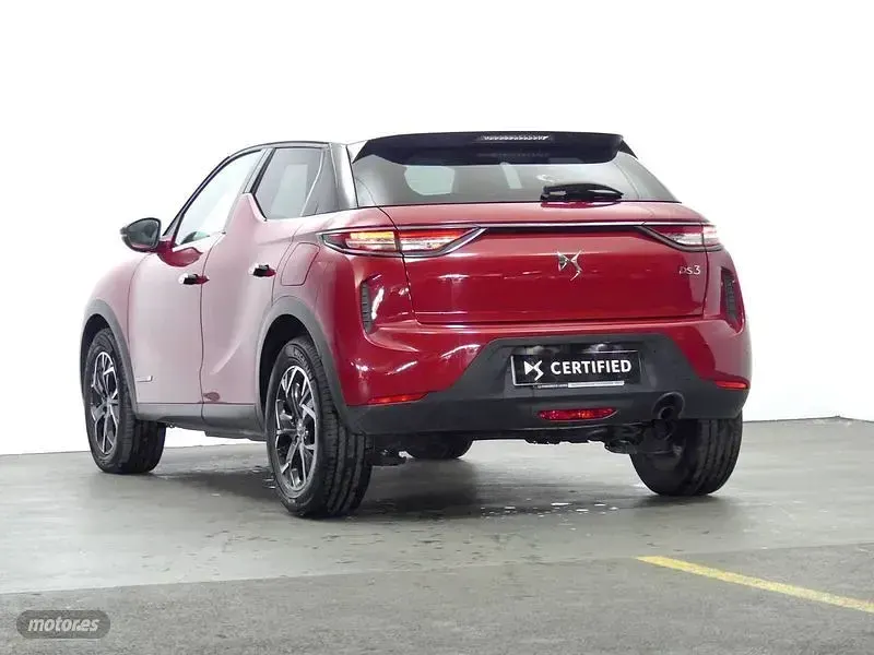 Usado DS Automobiles DS3 So Chic 100 CV (73 kW) 2019 Rojo SUV
