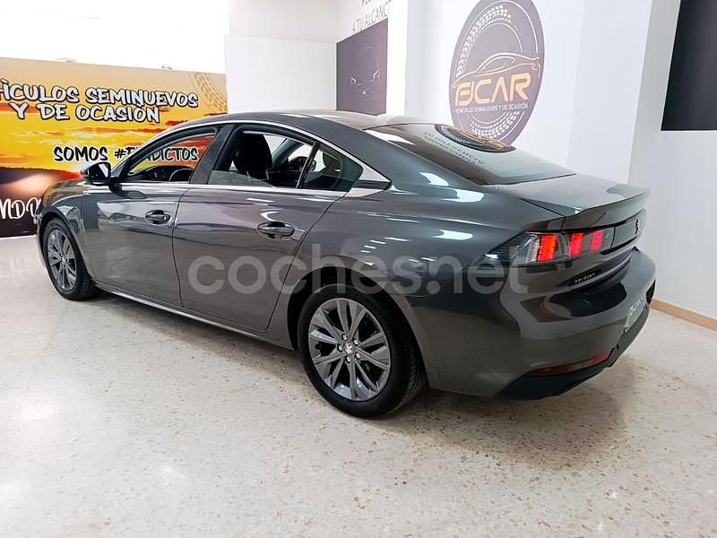 Usado Peugeot 508 Business-Line 130 CV (95 kW) 2021 Gris / plata Berlina