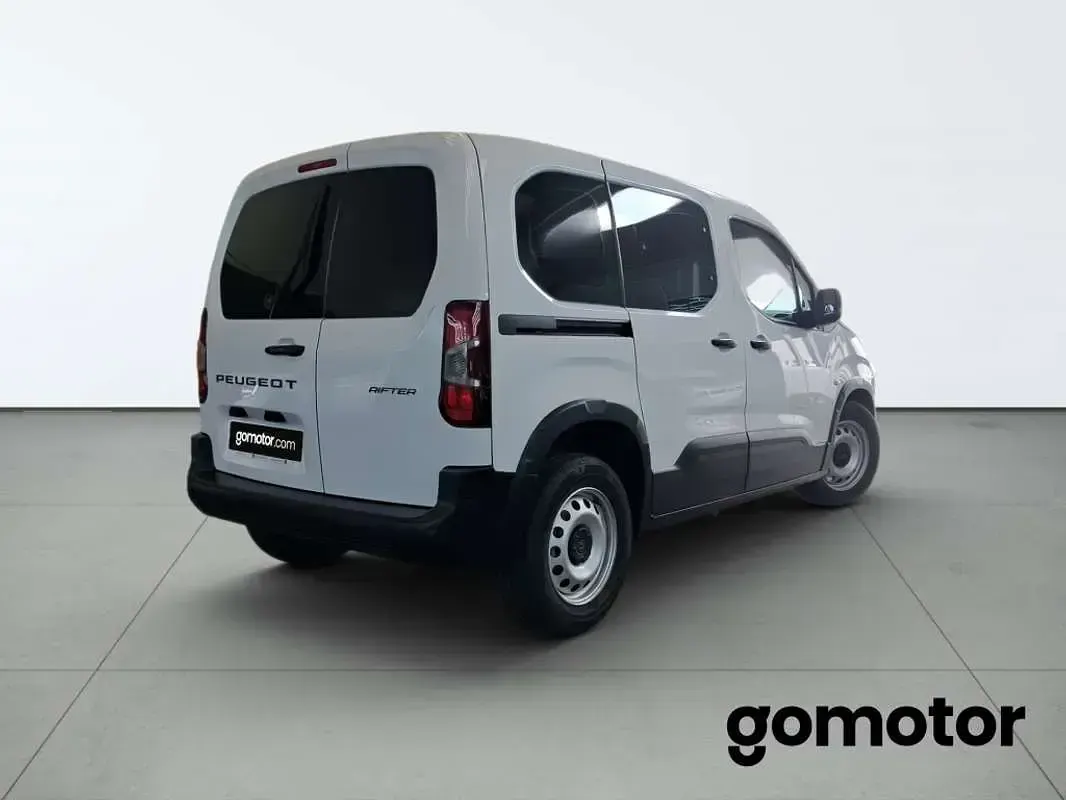 Usado Peugeot Rifter Business-Line 102 CV (75 kW) 2025 Blanco Monovolumen