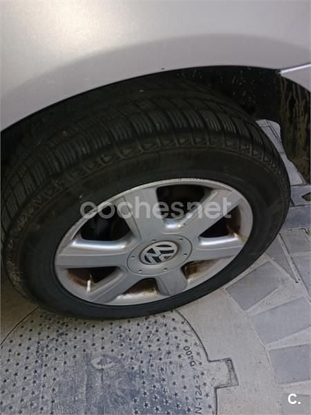 Usado VW Sharan Conceptline 130 CV (95 kW) 2005 Gris / plata Monovolumen