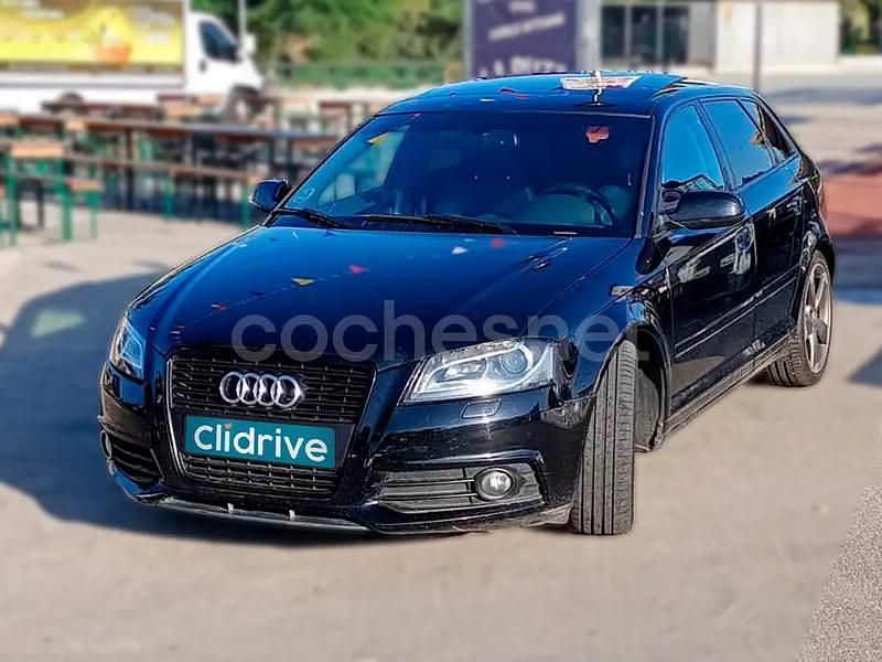Usado Audi A3 Ambiente 140 CV (102 kW) 2012 Negro Utilitario