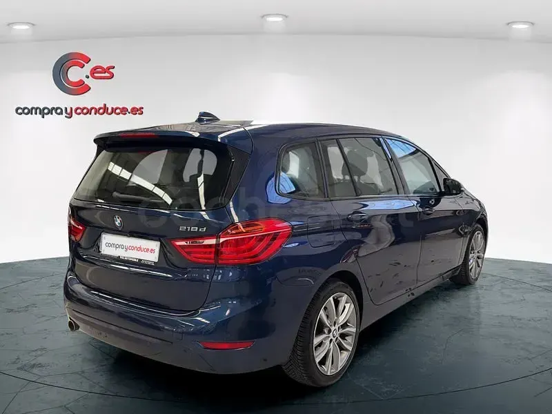 Usado BMW 218 Comfort Edition 150 CV (110 kW) 2017 Azul Familiar