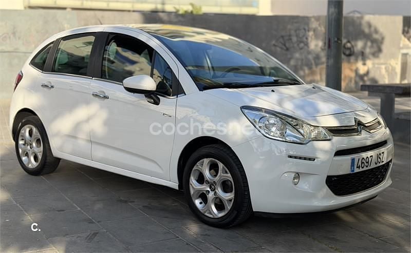 Käytetty Citroën C3 Feel 82 HP (60 kW) 2017 Valkoinen Sedan