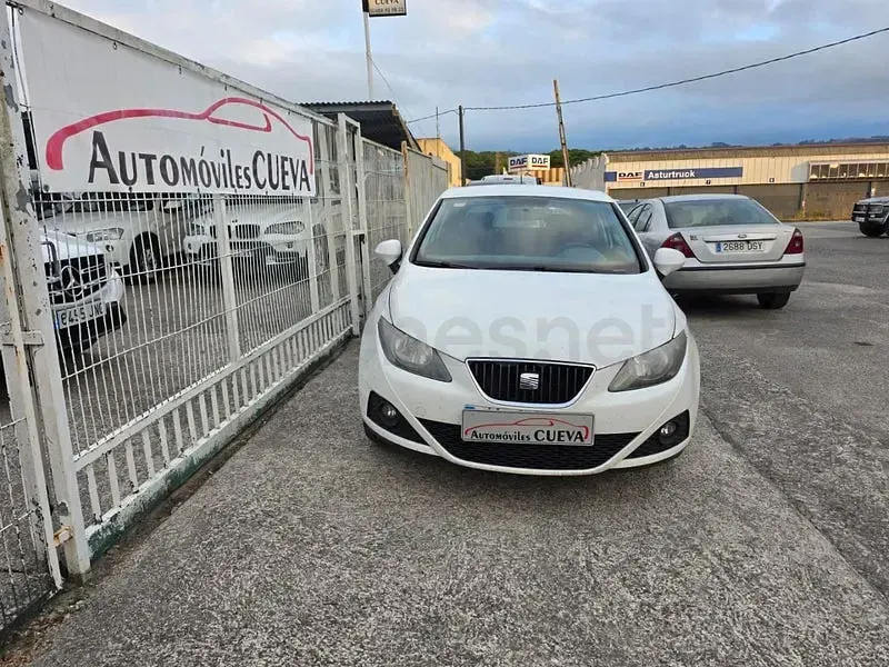 Usado Seat Ibiza SC Copa 90 CV (66 kW) 2012 Blanco Utilitario
