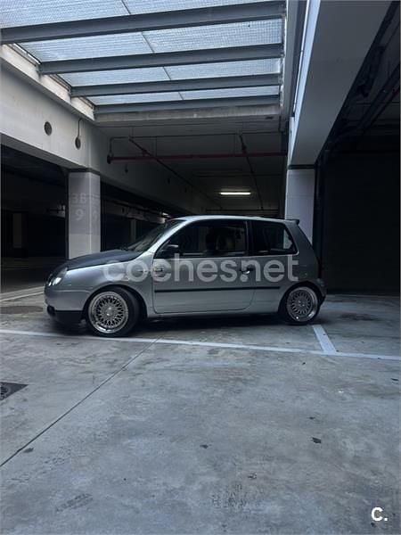 Gris / plata Usado 2002 VW Lupo Trendline Utilitario | 4000 € - Imagen 1/2
