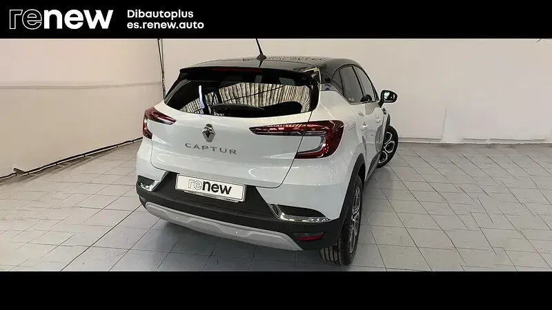 Usado Renault Captur 140 CV (102 kW) 2022 Blanco SUV