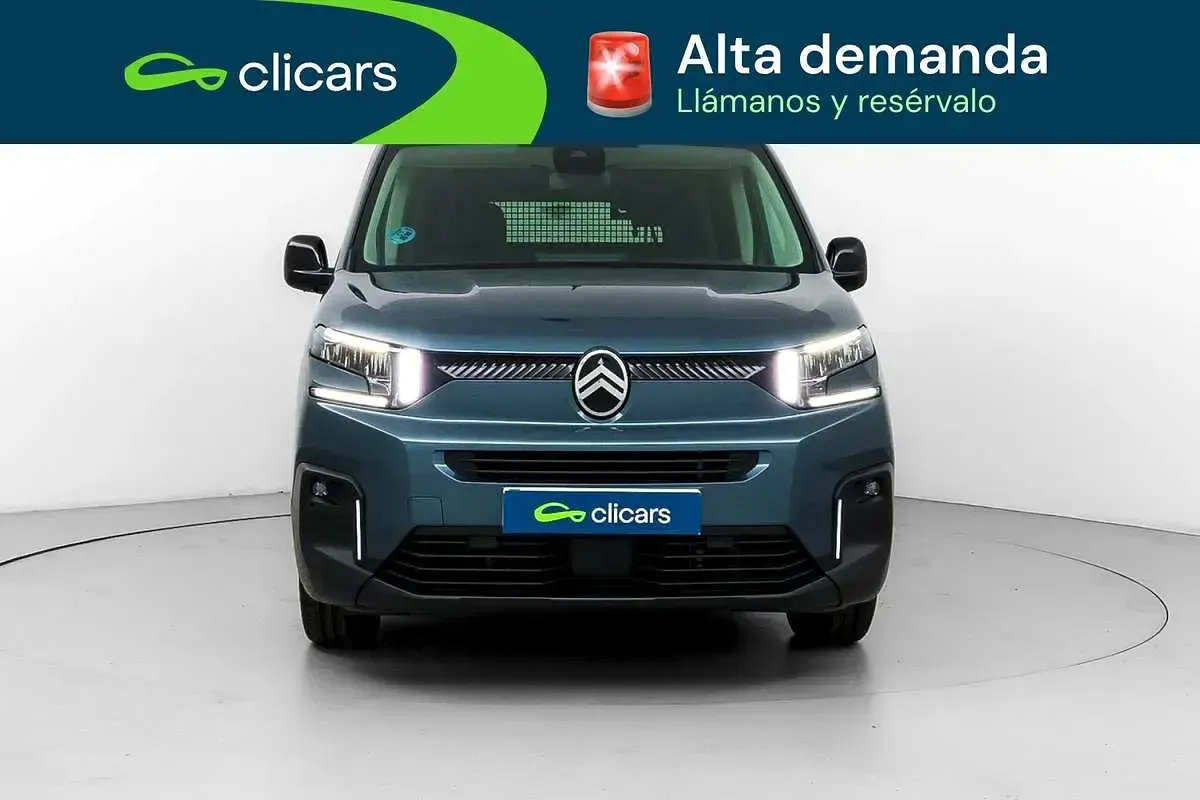 Usado Citroën Berlingo 102 CV (75 kW) 2024 Azul Monovolumen
