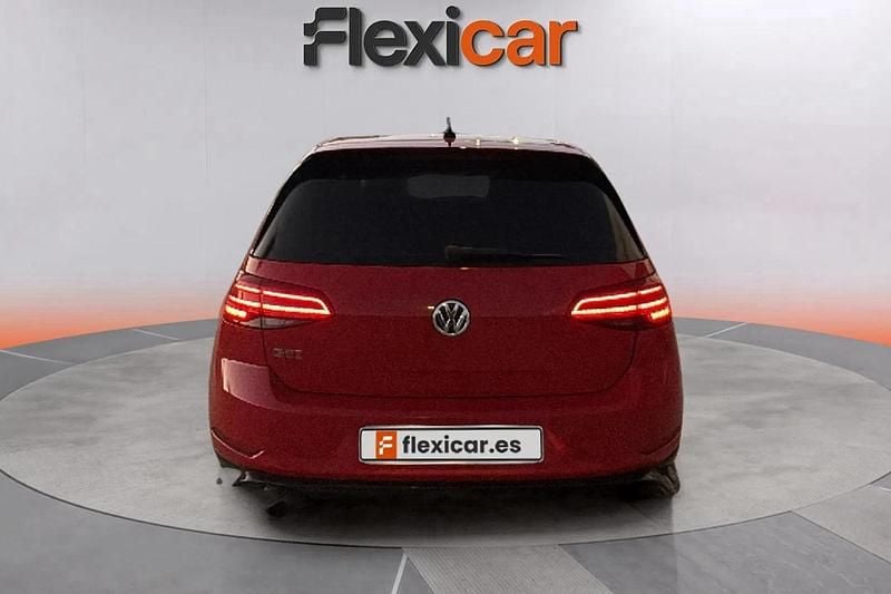 Usado VW Golf GTI 245 CV (180 kW) 2017 Rojo Berlina