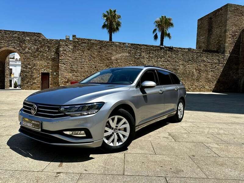 Gris Usado 2021 VW Passat Familiar | 18.990 € (Buen precio) - Imagen 1/4