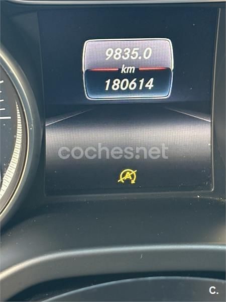 Usado Mercedes A200 136 CV (100 kW) 2017 Gris / plata Berlina