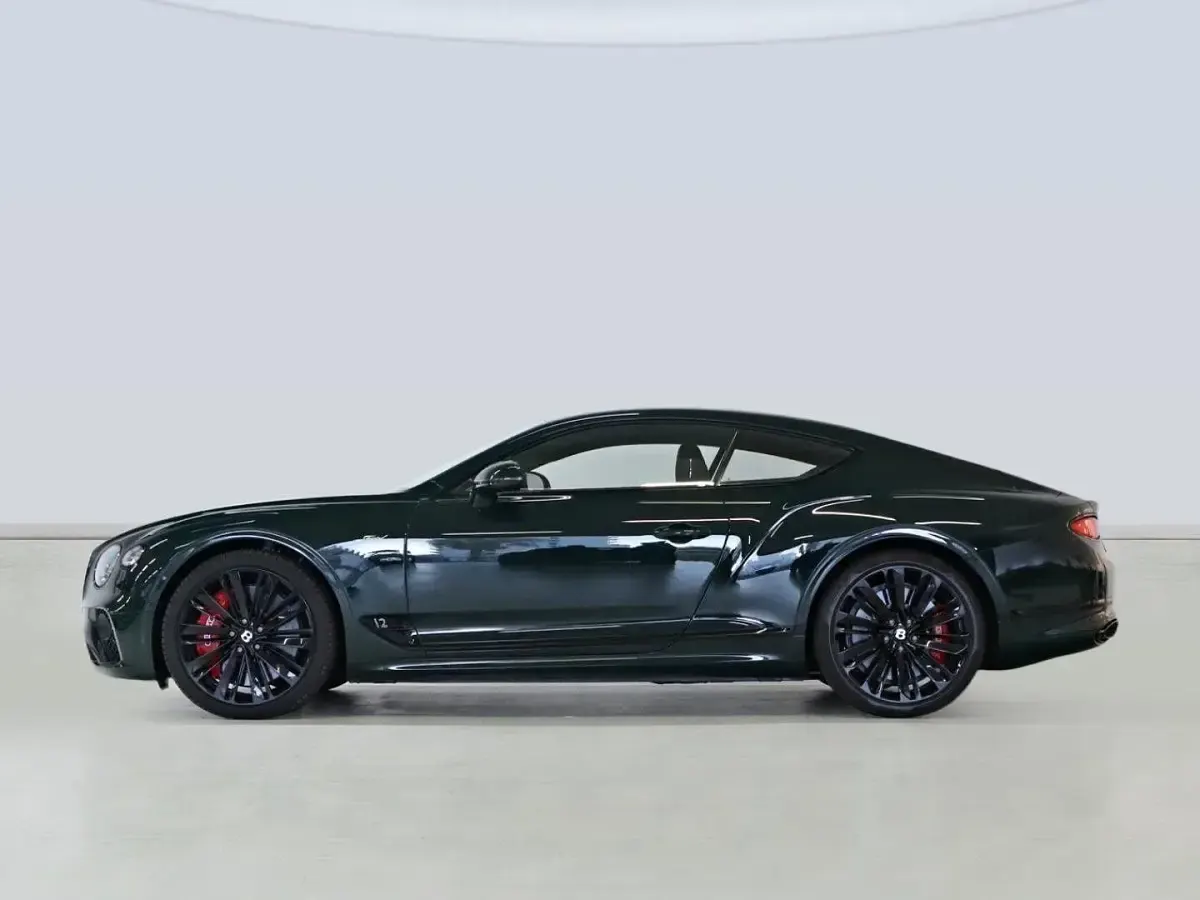 Usado Bentley Continental GT 659 CV (484 kW) 2021 Verde Coupe