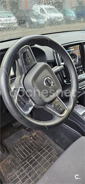 Usado Volvo XC40 Core 175 kW (238 CV) 2023 Eléctrico SUV