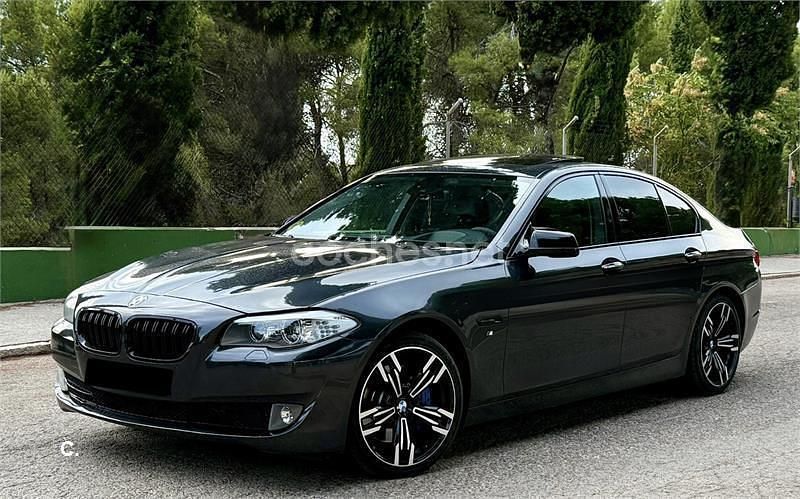 Negro Usado 2011 BMW 530 Gran Turismo Berlina | 16.490 € (Precio justo) - Imagen 1/4