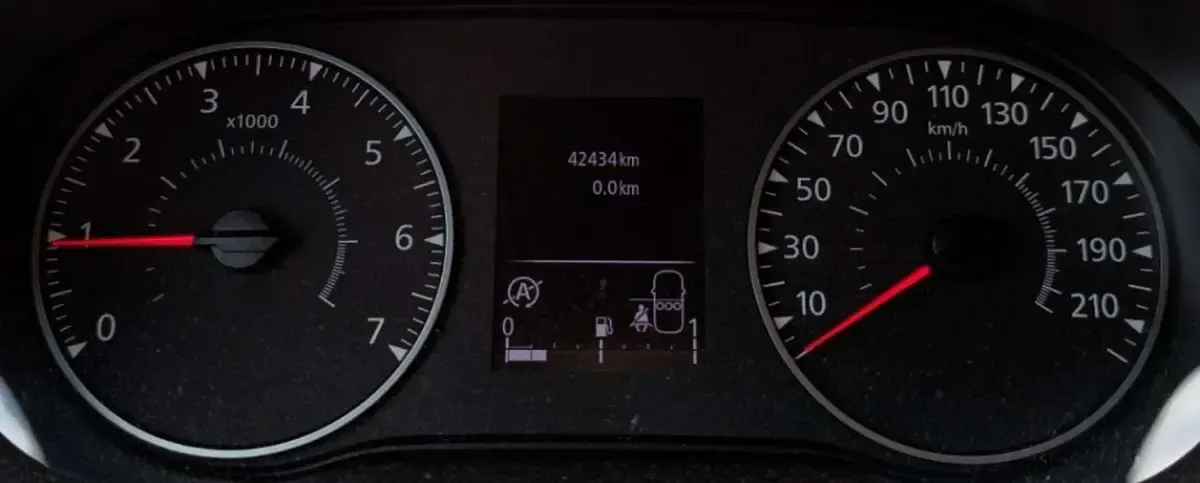 Usado Dacia Duster Journey 101 CV (74 kW) 2023 Gris SUV