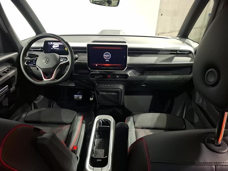 Usado VW ID. Buzz GTX 250 kW (340 CV) 2026 Monoplata/rojo cereza Monovolumen