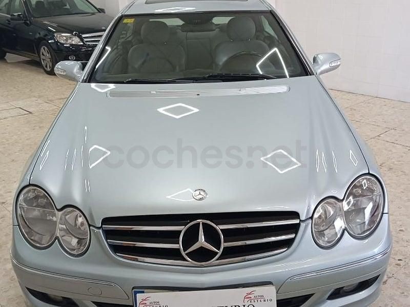 Usado Mercedes CLK320 Elegance 224 CV (164 kW) 2005 Gris / plata Coupe