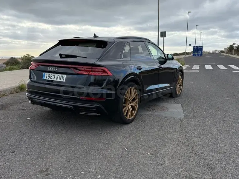 Usado Audi Q8 Ambiente 286 CV (210 kW) 2019 Negro SUV