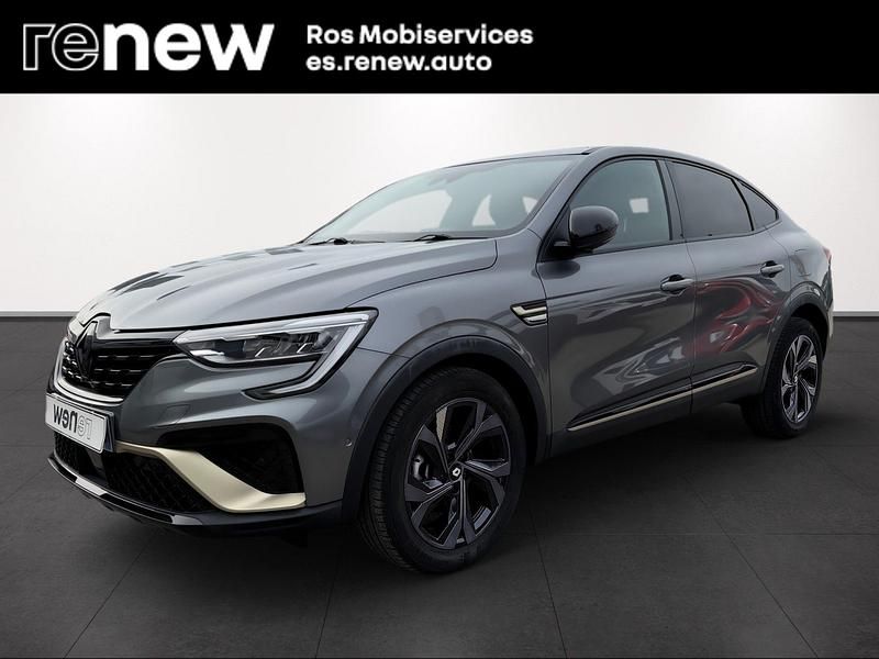 Usado Renault Arkana Engineered 145 CV (106 kW) 2022 Gris SUV