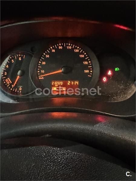 Usado Renault Kangoo 105 CV (77 kW) 2010 Blanco Monovolumen