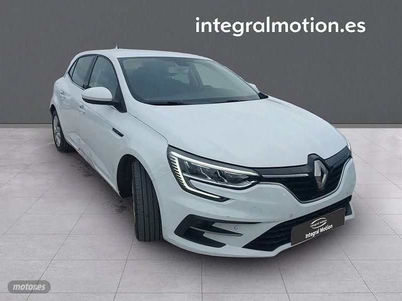 Usado Renault Mégane IV Business 115 CV (84 kW) 2021 Blanco Berlina
