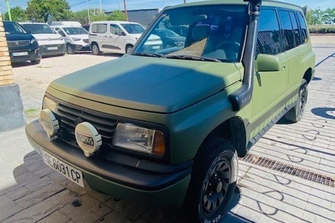 Verde Usado 1996 Suzuki Vitara SUV | 4900 € - Imagen 1/4