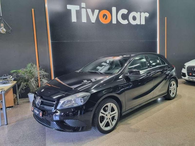 Negro Usado 2014 Mercedes A180 Style Utilitario | 12.990 € (Buen precio) - Imagen 1/4
