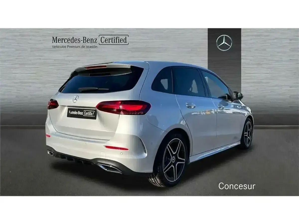 Usado Mercedes B250e 217 CV (159 kW) 2025 Negro Monovolumen