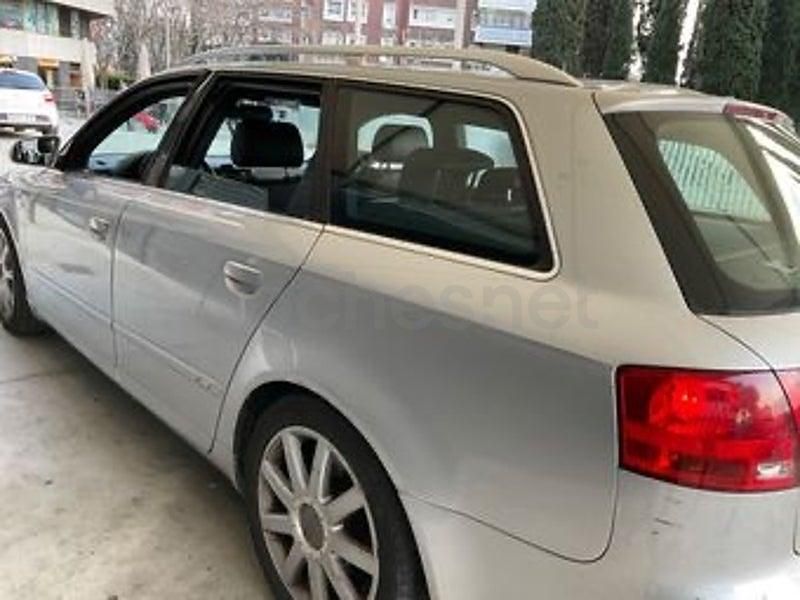 Usado Audi A4 205 CV (150 kW) 2005 Gris / plata Familiar