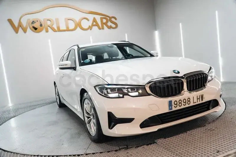 Usado BMW 318 150 CV (110 kW) 2020 Blanco Familiar