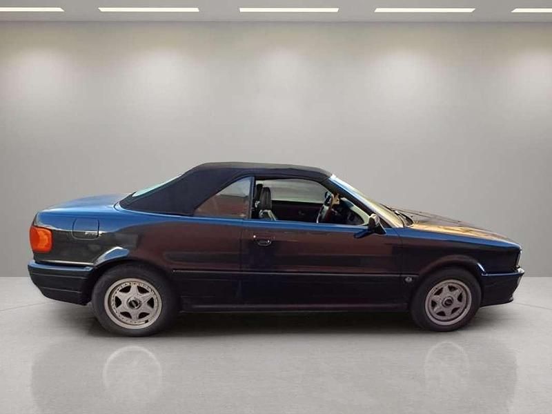 Usado Audi Cabriolet 150 CV (110 kW) 1995 Negro Descapotable