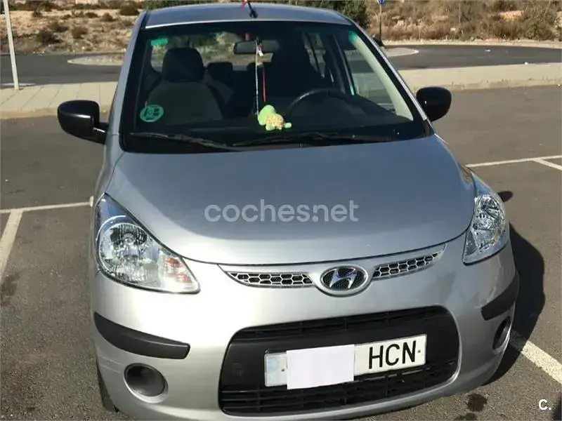 Używany Hyundai i10 Comfort 85 KM (62 kW) 2011 Szary Hatchback