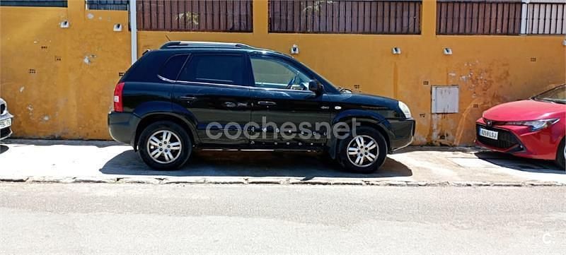 Negro Usado 2009 Hyundai Tucson Premium SUV | 4000 € (Super precio) - Imagen 1/4