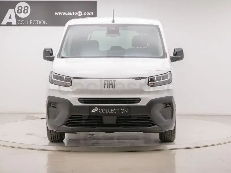 Nuevo Fiat Doblò 100 CV (73 kW) 2025 Blanco Monovolumen
