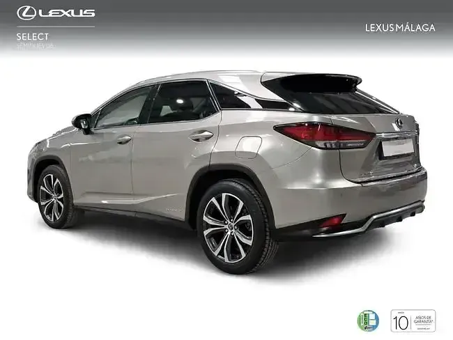 Usado Lexus RX450h Executive Line 313 CV (230 kW) 2021 Gris / plata SUV