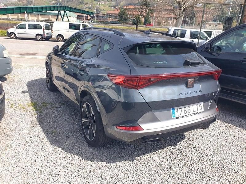 Usado Cupra Formentor 204 CV (150 kW) 2021 Gris / plata SUV
