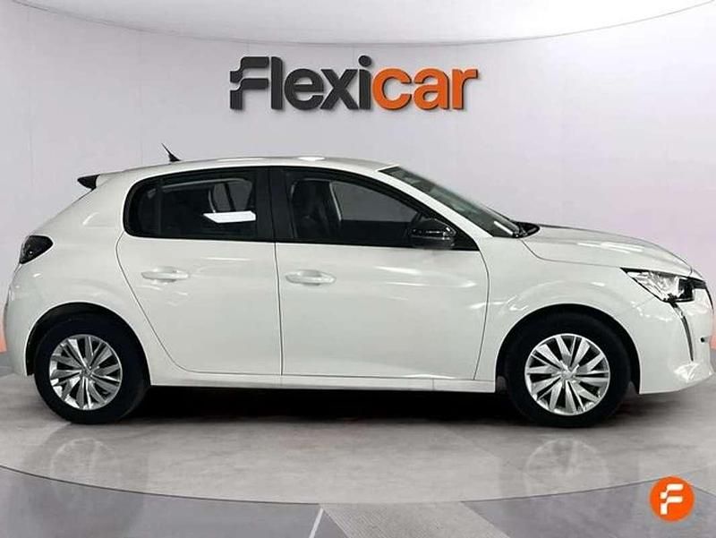Usado Peugeot 208 Active 100 CV (73 kW) 2022 Blanco Utilitario